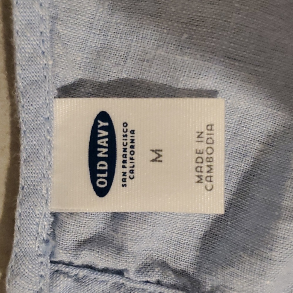 Old Navy Tank - Picture 3 of 4